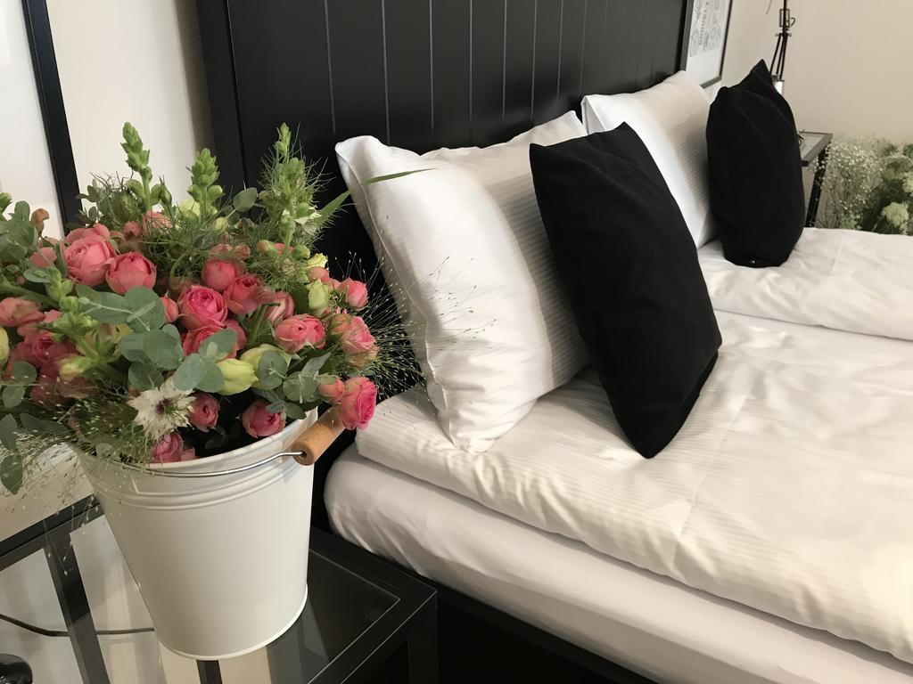 Czarna Kawka Apartamenty Краків Екстер'єр фото
